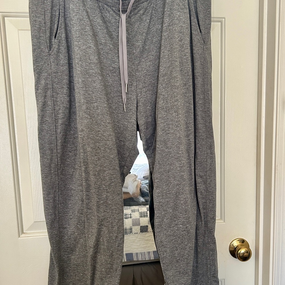 American eagle sweatpantst